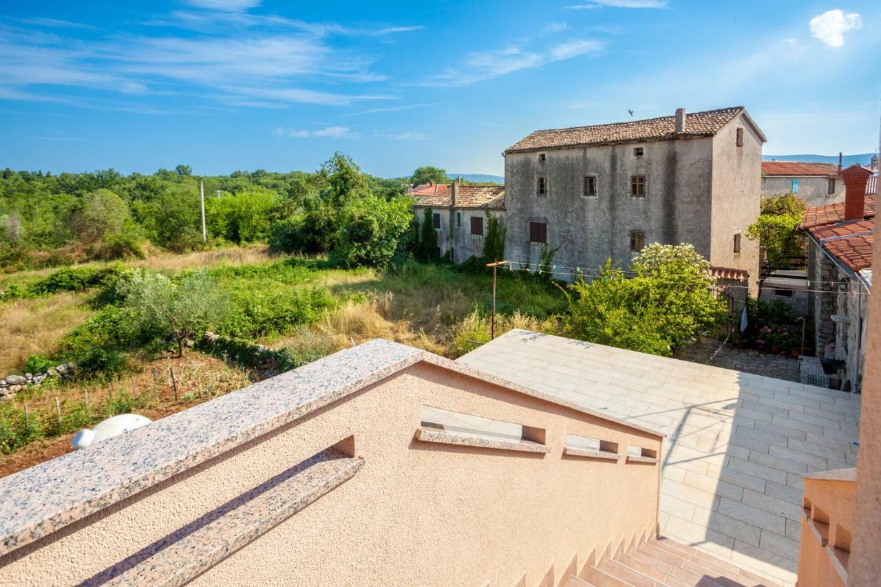 Holiday Apartment Ivica Milohnici Экстерьер фото