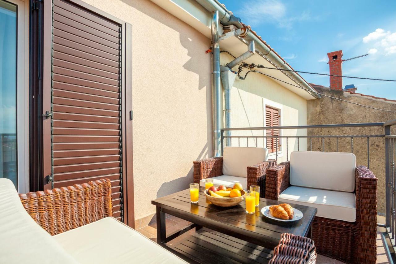 Holiday Apartment Ivica Milohnici Экстерьер фото