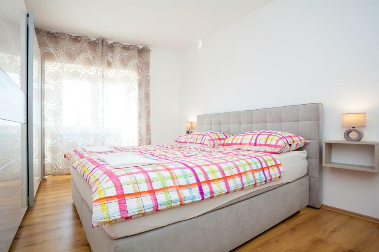 Holiday Apartment Ivica Milohnici Экстерьер фото